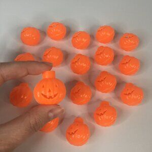 18 Vintage Jack-O-Lantern Orange Pumpkin Blow Mold Light Covers Halloween Fall